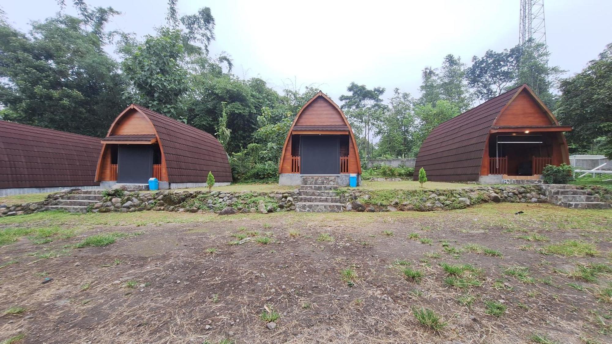 The Allabun Glamping Yogyakarta Kaliurang Eksteriør bilde