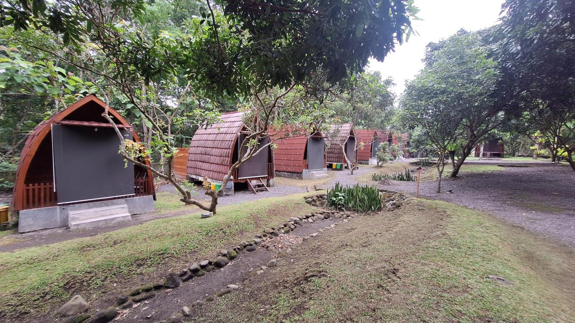 The Allabun Glamping Yogyakarta Kaliurang Eksteriør bilde